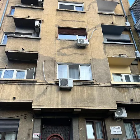 Comfy W Balcony Quiet Calderon * בוקרשט