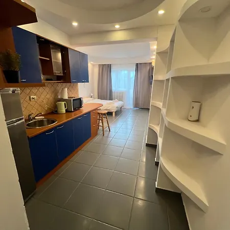 Apartament Comfy W Balcony Quiet Calderon